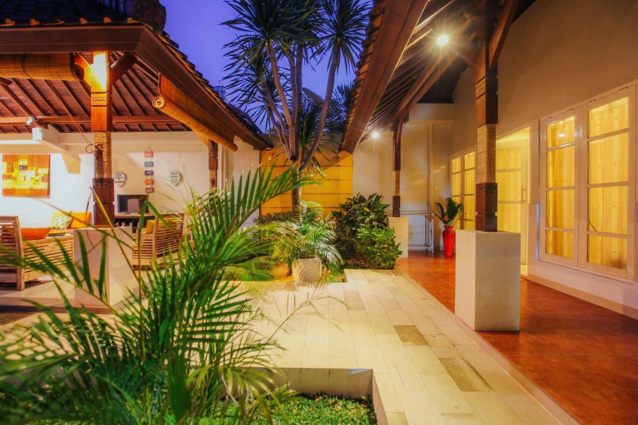 Villa Matahari Seminyak Extérieur photo